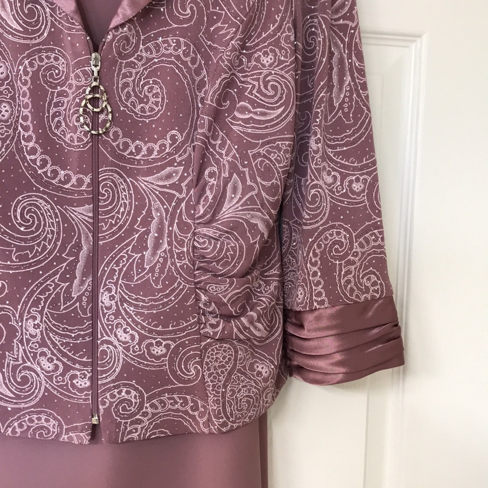 Oblique 2 Piece Sparkly Crepe Chiffon & Satin Dusty Rose Jacket & Skirt; Size10 - Picture 5 of 16